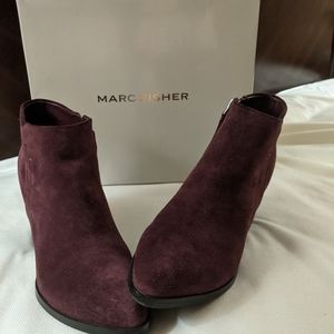 Like new Marc Fisher booties